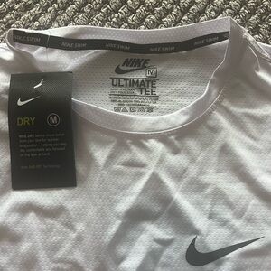 Nike Men’s White Ultimate Tee with Grey Swoosh